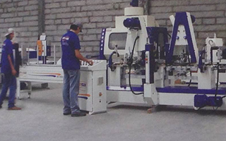 Esquadrias de PVC, alumínio e madeiras - Unesa Máquinas – Soluções  tecnológicas em acabamentos
